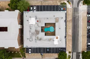 101 E 33rd St, Austin, TX 78705 - Photo 19