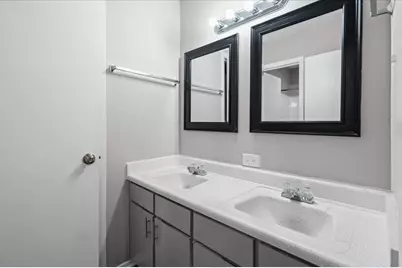 101 E 33rd Street #208, Austin, TX 78705 - Photo 13