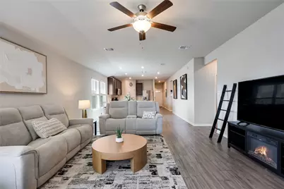 100 Contrada Grace Lane, Hutto, TX 78634 - Photo 3