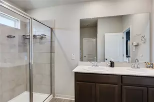 100 Contrada Grace Ln, Hutto, TX 78634 - Photo 17