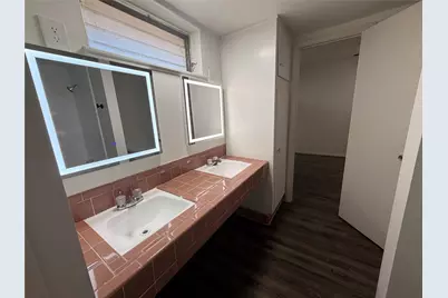 3304 Red River Street #204, Austin, TX 78705 - Photo 11