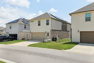 2204 Land Grant Wy, Round Rock, TX 78664 - Photo 3