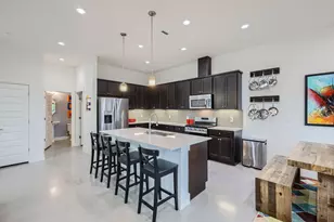 1000 Taulbee Ln, Austin, TX 78757 - Photo 7