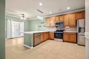 18624 Alnwick Castle Dr, Pflugerville, TX 78660 - Photo 7