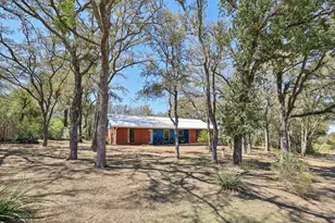 131 Laura Ln, Bastrop, TX 78602 - Photo 1