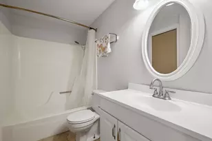 1509 W 39th 1/2 St, Austin, TX 78756 - Photo 11