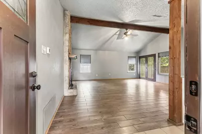 6101 Sun Vista Drive, Austin, TX 78749 - Photo 5