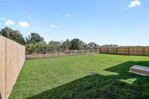 212 Borrego Bnd, Liberty Hill, TX 78642 - Photo 17