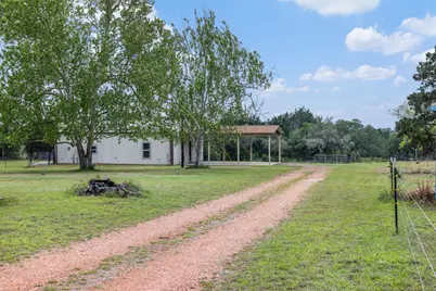 1371 Private Road 2051, Giddings, TX 78942 - Photo 3
