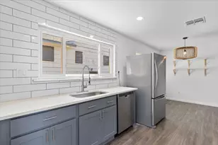 9404 Meadow Vale, Austin, TX 78758 - Photo 15