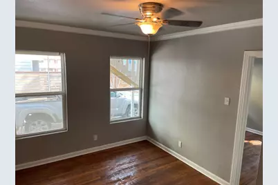 204 E 30th Street #201, Austin, TX 78705 - Photo 9