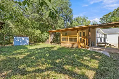 417 N Blanco Street, Lockhart, TX 78644 - Photo 39