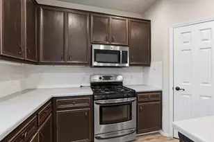 3925 Newland Dr, Round Rock, TX 78681 - Photo 11