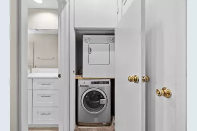 712 Graham Place #203, Austin, TX 78705 - Photo 19