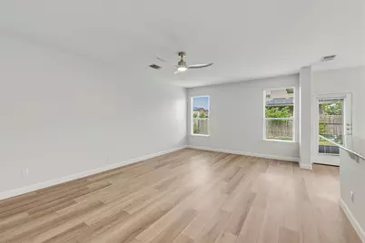 301 Serpentine Lane, Jarrell, TX 76537 - Photo 11