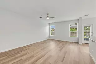 301 Serpentine Ln, Jarrell, TX 76537 - Photo 11