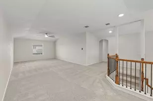 301 Serpentine Ln, Jarrell, TX 76537 - Photo 23