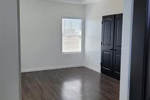 577 County Road 422 Rd, Stockdale, TX 78160 - Photo 9