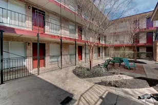 2207 Leon St, Austin, TX 78705 - Photo 3