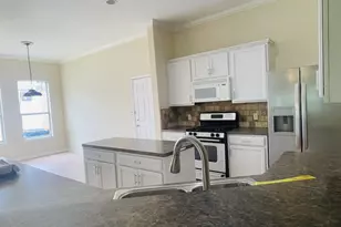 6805 Cromarty Ln, Austin, TX 78754 - Photo 5