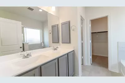 13621 Endless Narrow Lane, Elgin, TX 78621 - Photo 7