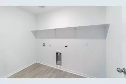 13621 Endless Narrow Lane, Elgin, TX 78621 - Photo 17