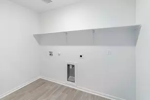 13621 Endless Narrow Ln, Elgin, TX 78621 - Photo 17