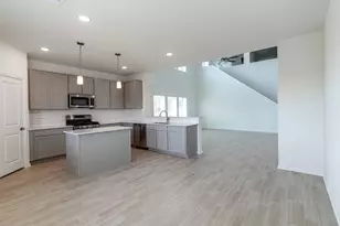 13621 Endless Narrow Ln, Elgin, TX 78621 - Photo 9