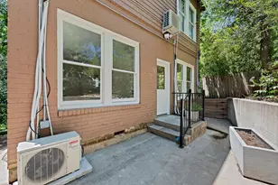 2810 Pearl St, Austin, TX 78705 - Photo 25