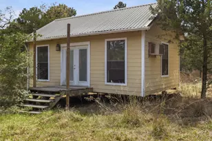 215 Lakeview Dr, Smithville, TX 78957 - Photo 31