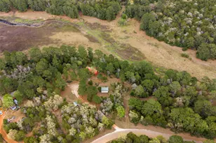 215 Lakeview Dr, Smithville, TX 78957 - Photo 33