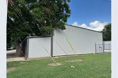 416 W La Fayette Street, La Grange, TX 78945 - Photo 3