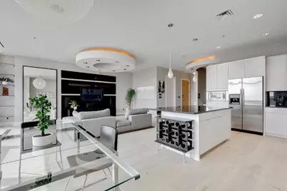 555 E 5th Street #723, Austin, TX 78701 - Photo 5