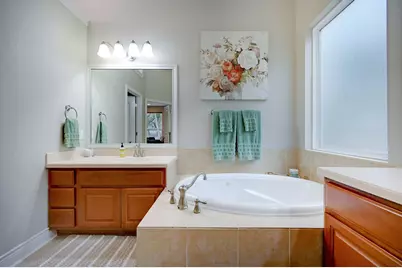 26723 Rockwall Parkway, New Braunfels, TX 78132 - Photo 23