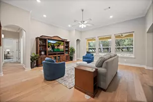 26723 Rockwall Pkwy, New Braunfels, TX 78132 - Photo 5