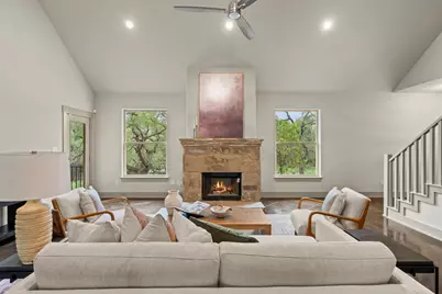 112 Twin Creek Circle, Dripping Springs, TX 78620 - Photo 13