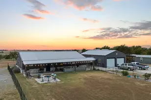 1767 Co Rd 420, Taylor, TX 76574 - Photo 3