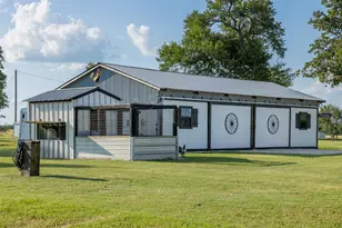 413 Co Rd 410, Buckholts, TX 76518 - Photo 39
