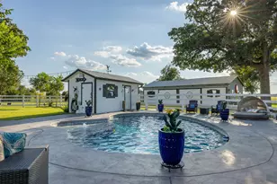 413 Co Rd 410, Buckholts, TX 76518 - Photo 25