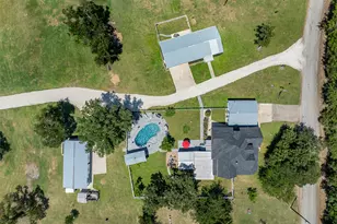 413 Co Rd 410, Buckholts, TX 76518 - Photo 33