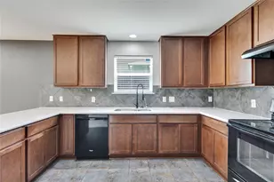 6809 Ashen Ln, Austin, TX 78747 - Photo 7