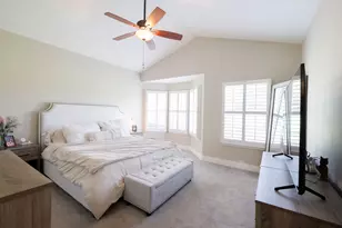 5 Champions Ln, Lakeway, TX 78734 - Photo 7
