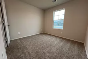 221 Wirecrested Dr, Lockhart, TX 78644 - Photo 23