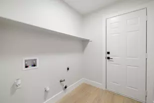 1006 Cottonbowl Dr, Taylor, TX 76574 - Photo 23