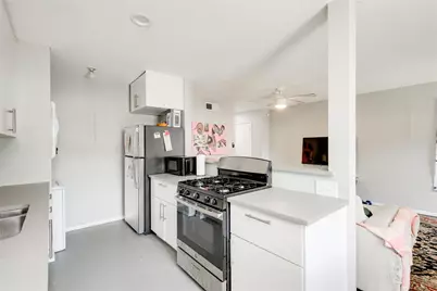 2315 Burleson Road, Austin, TX 78741 - Photo 21