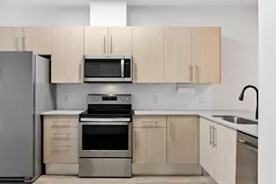 7805 Cooper Ln, Austin, TX 78745 - Photo 9