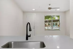 7805 Cooper Ln, Austin, TX 78745 - Photo 11