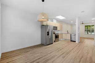 7805 Cooper Ln, Austin, TX 78745 - Photo 3
