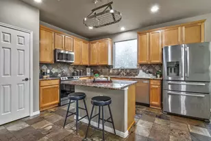 915 Mesquite Hollow Pl, Round Rock, TX 78665 - Photo 7