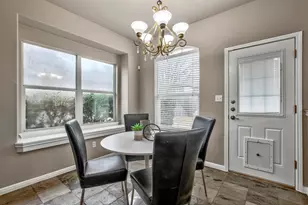 915 Mesquite Hollow Pl, Round Rock, TX 78665 - Photo 11